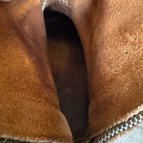 Minnetonka Dusty Brown Suede Hi Top Back Zip Hardsole Fringe Moccasin Size 8 - Picture 12 of 14